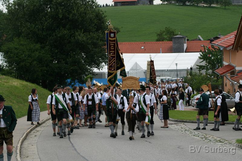 120 Kirchenzug.JPG